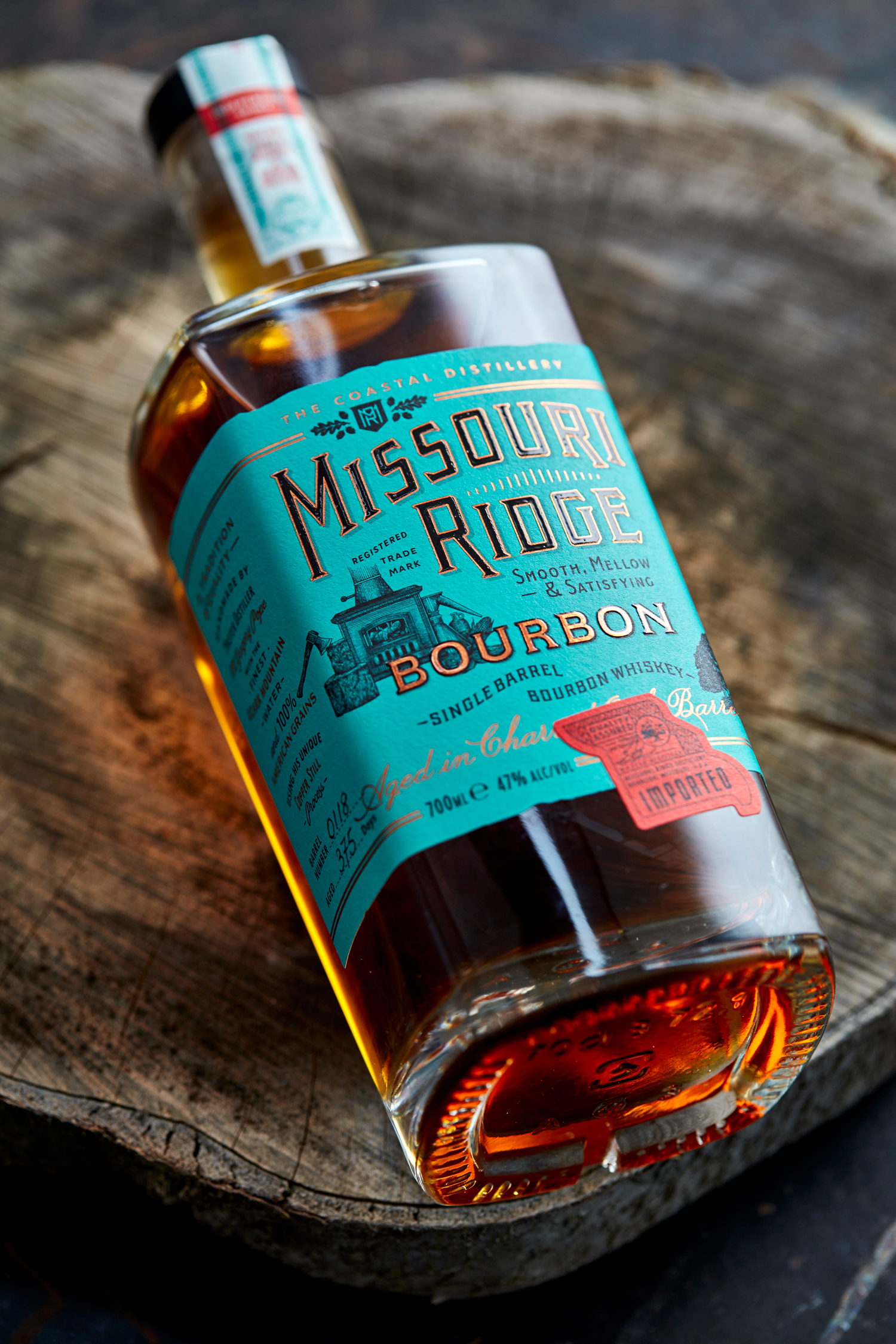 Bottle design for Missouri Ridge Bourbon